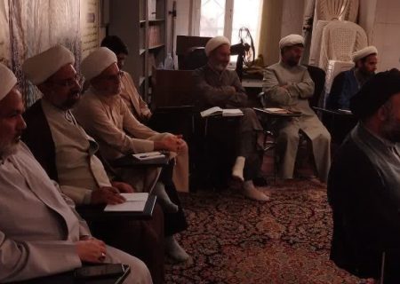 برگزاری دوره دانش‌افزایی مهارت‌های تدریس ویژه اساتید مدارس علمیه کرمان
