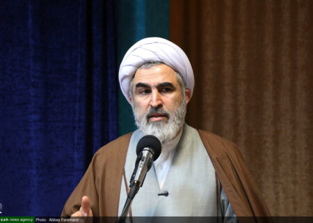 اجرای بیش از ۴۰۰ دوره تخصصی تبلیغ / «بلاغ مبین» رسالت غایی حوزه علمیه است