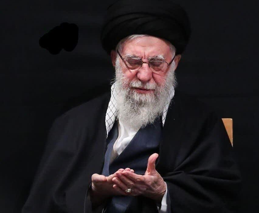 إِنَّا لِلَّهِ وَإِنَّا إِلَیْهِ رَاجِعُونَ