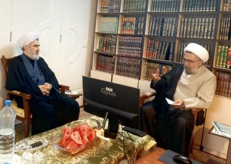 فضای تدریس برای فضلای جوان فراهم‌تر شود.